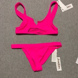 NWT Frankies bikini cole set in heart throb pink